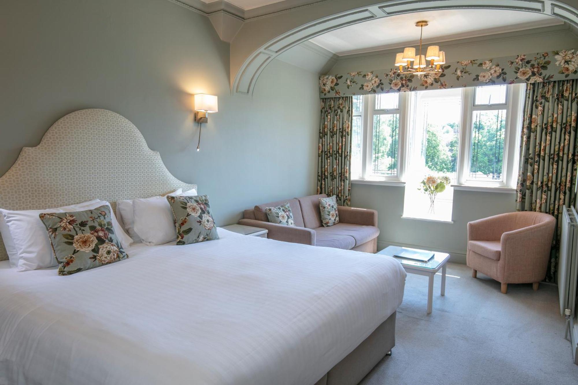 Petwood Hotel Удхол Спа Екстериор снимка