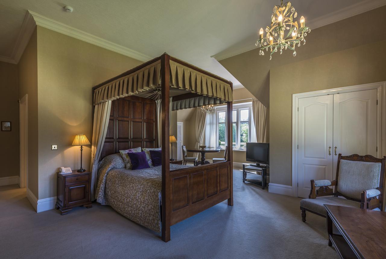 Petwood Hotel Удхол Спа Екстериор снимка
