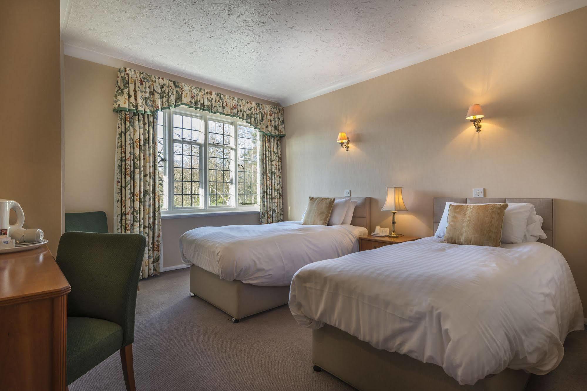Petwood Hotel Удхол Спа Екстериор снимка